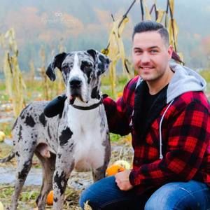 Meet your Posher, Trace